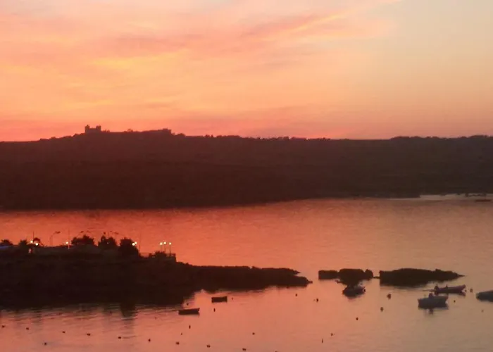 A Seafront Away From Διαμέρισμα