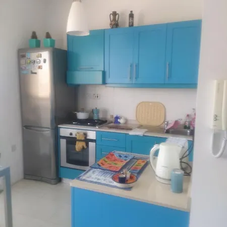 A Seafront Away From Apartment *